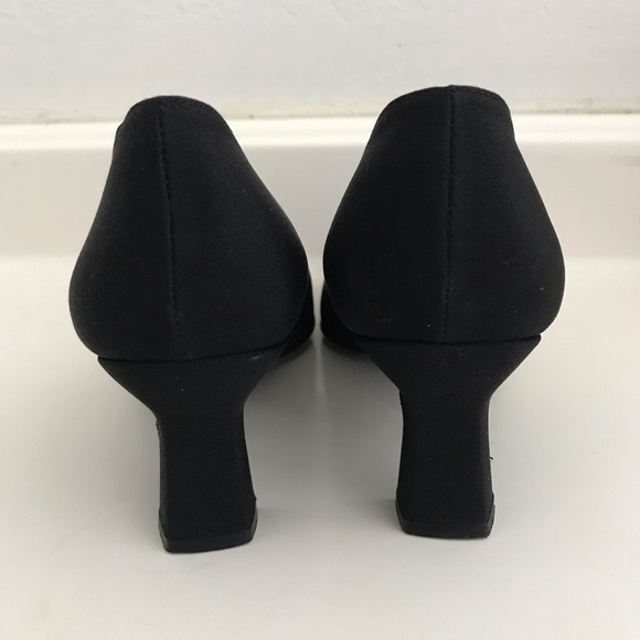 Stuart Weitzman Black Vintage Style Heels size 9 - Picture 5 of 8
